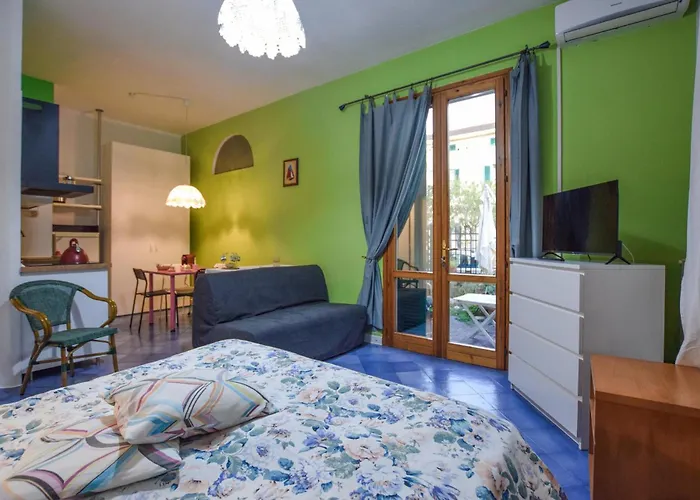 Stunning In With Wifi Apartment Viareggio