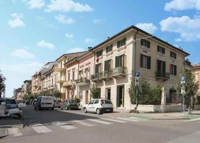 Stunning In With Wifi Apartment *